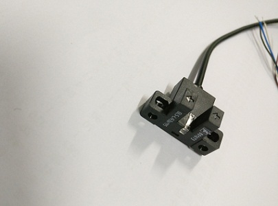 電渦流傳感器有什么缺點，與電渦流式傳感器有什么不同？