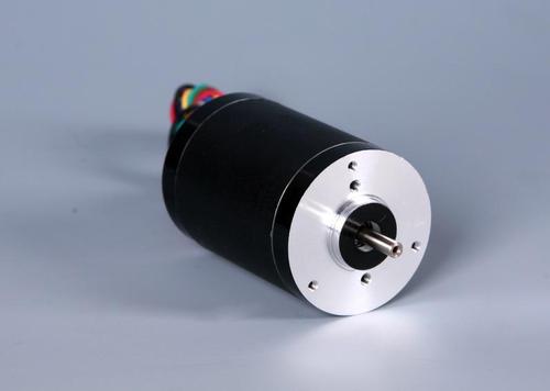 無刷直流電動機優(yōu)勢為何大于缺點？